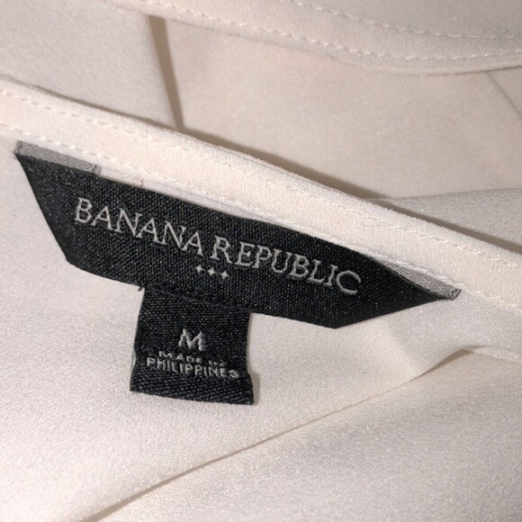 Banana Republic top size medium - Picture 3 of 3